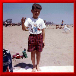 <John Uske on the Beach at age 3>